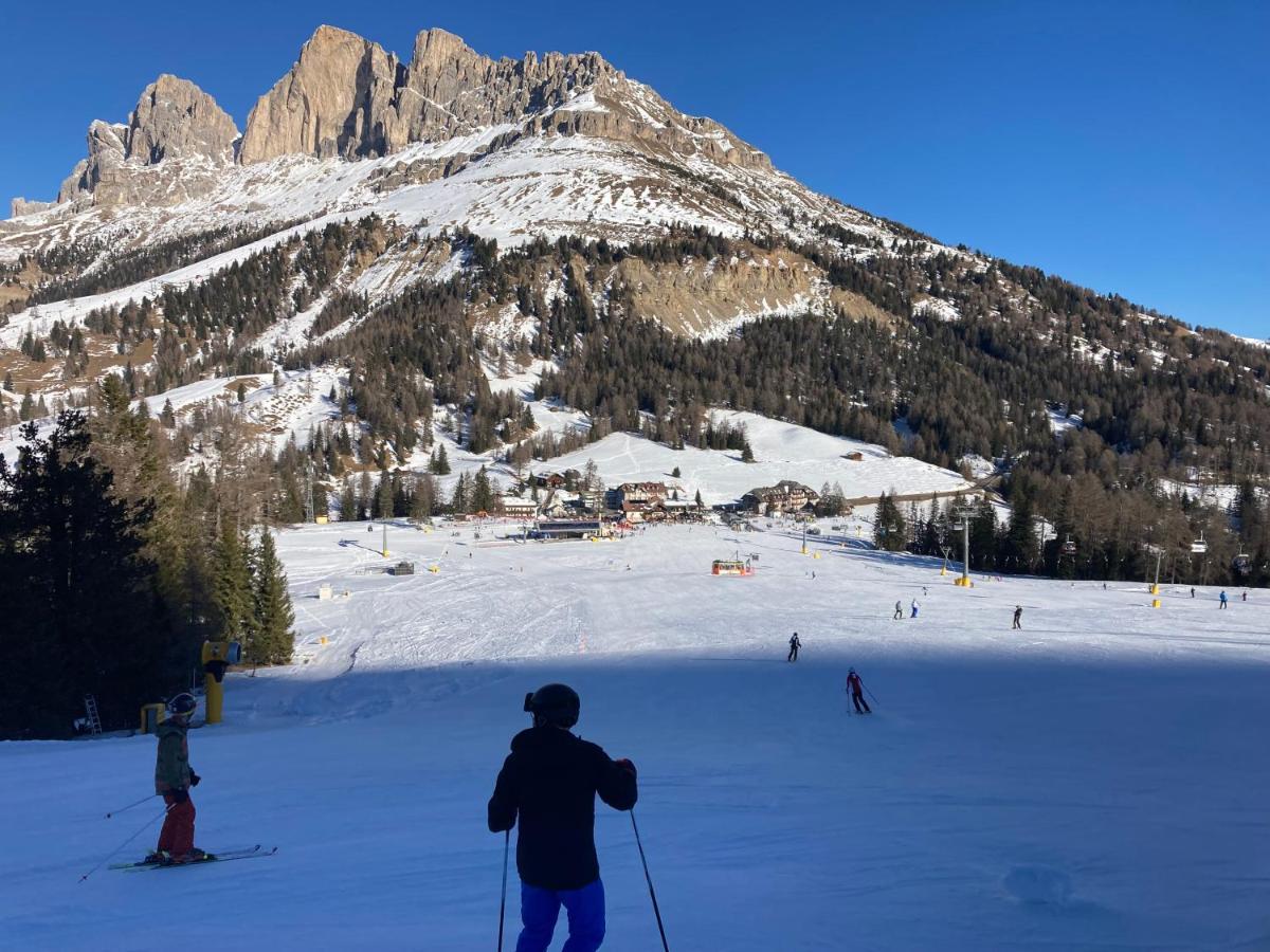 Renoviertes Apartment Mit Terrasse An Der Piste Mit Kostenlosen Wifi Carezza al Lago Esterno foto