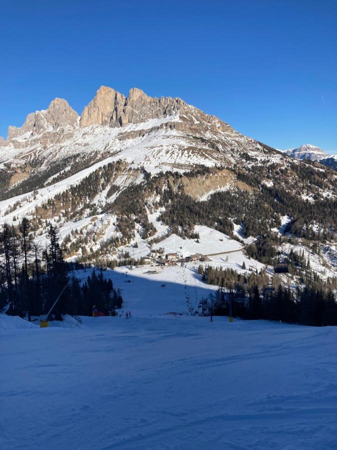Renoviertes Apartment Mit Terrasse An Der Piste Mit Kostenlosen Wifi Carezza al Lago Esterno foto