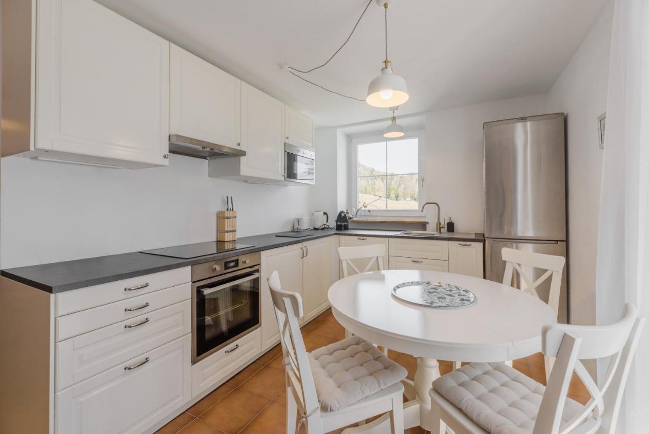 Renoviertes Apartment Mit Terrasse An Der Piste Mit Kostenlosen Wifi Carezza al Lago Esterno foto